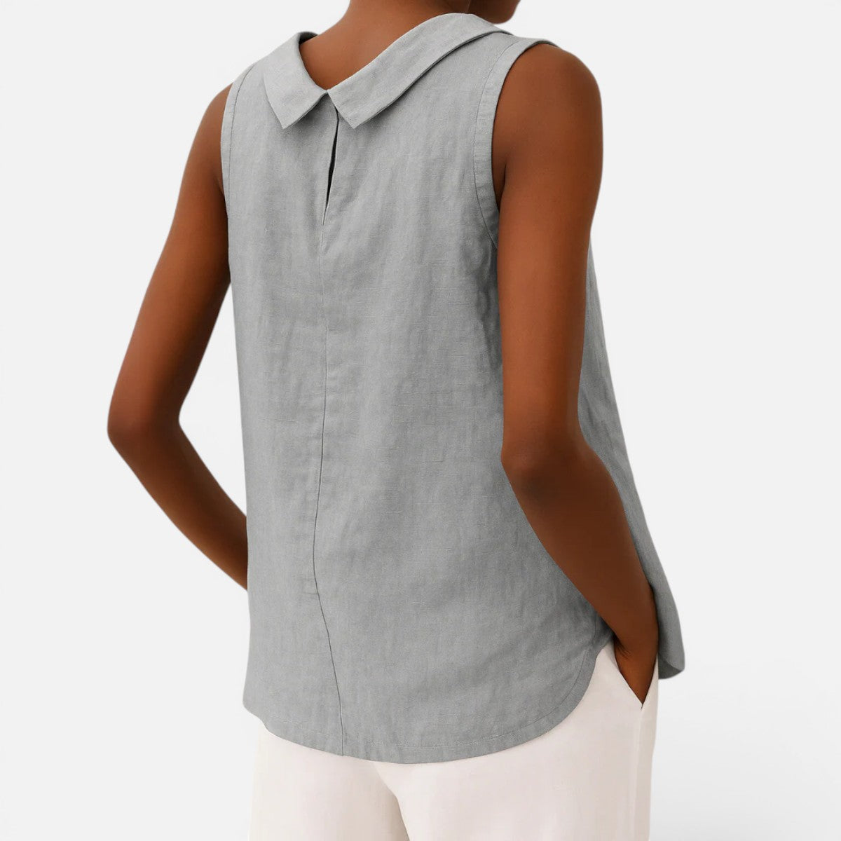 Duvrier | Women's Sleeveless Roll Collar Top