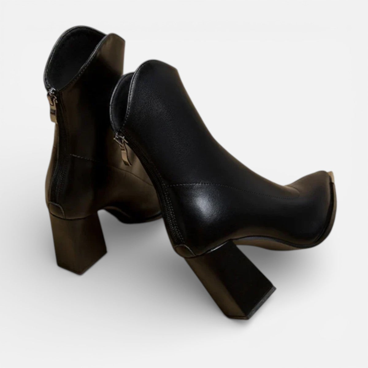 Duvrier | Women’s Leather Chelsea Boots – Comfortable Everyday Wear