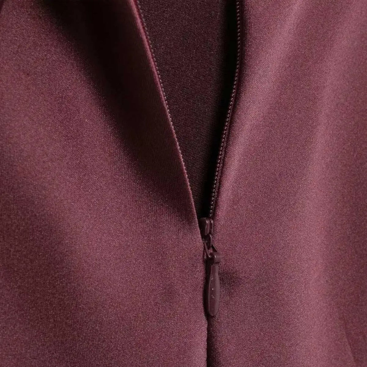 Duvrier l Women’s Burgundy Red Satin Midi Cocktail Dress - Evening Events